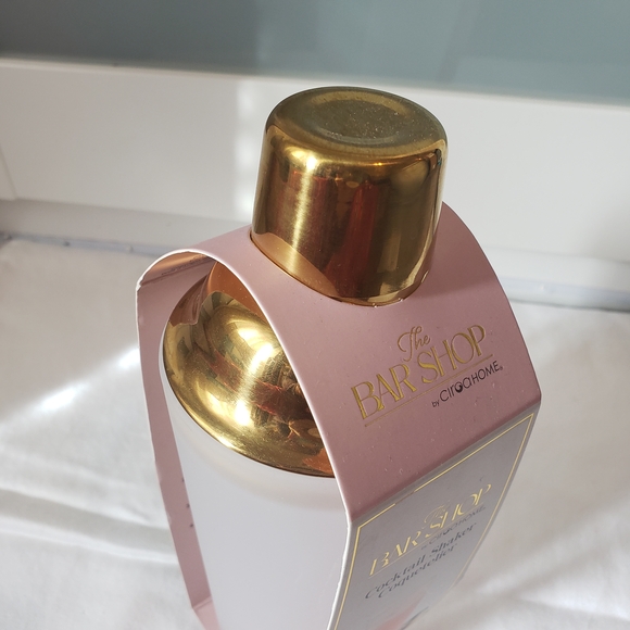 Cocktail Shaker - Picture 3 of 3